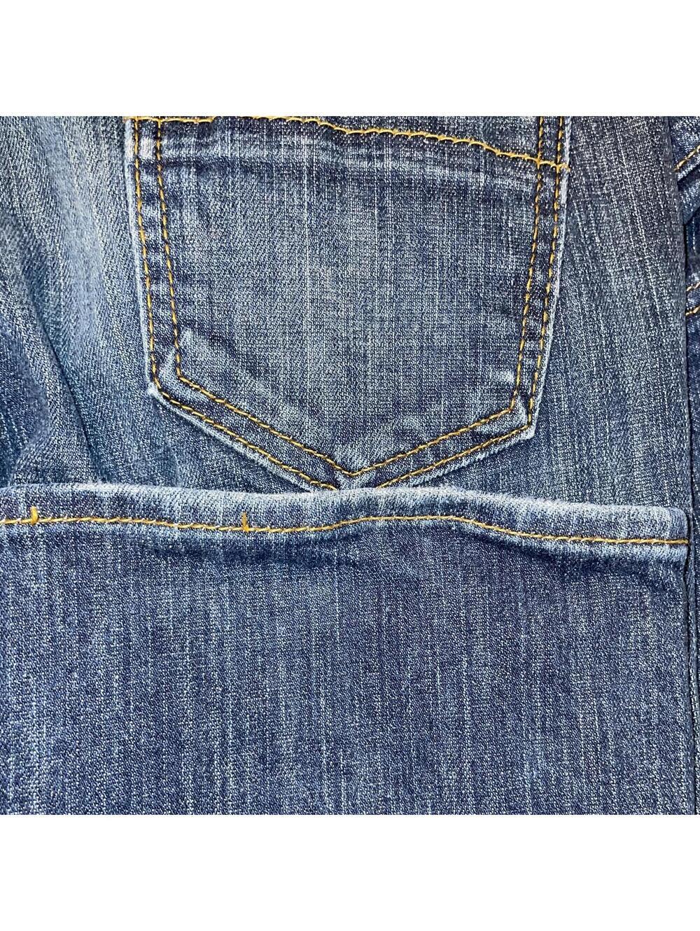 Banana Republic Premium Medium Wash, Mid-Rise Straight Jeans, Size 6 - Picture 7 of 7